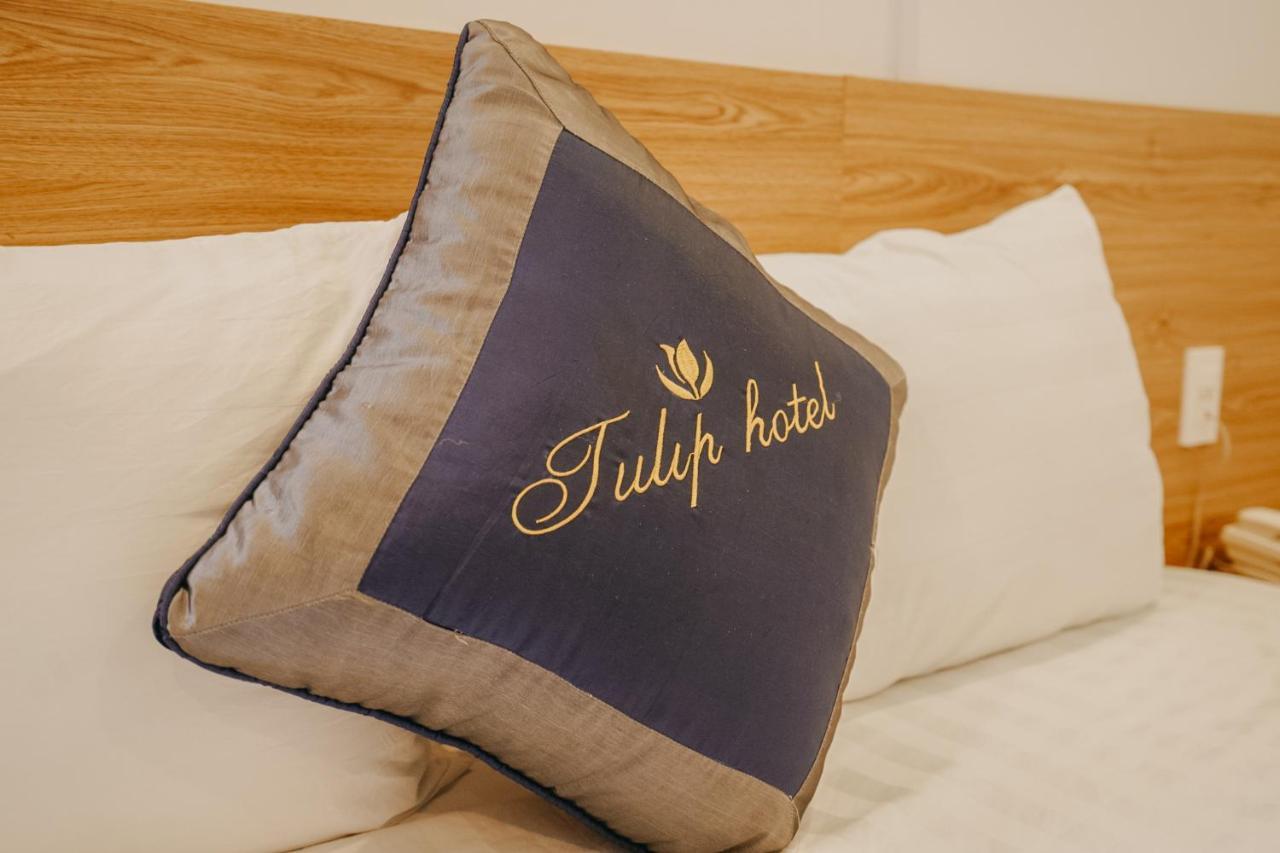 Tulip Hotel Can Tho Buitenkant foto